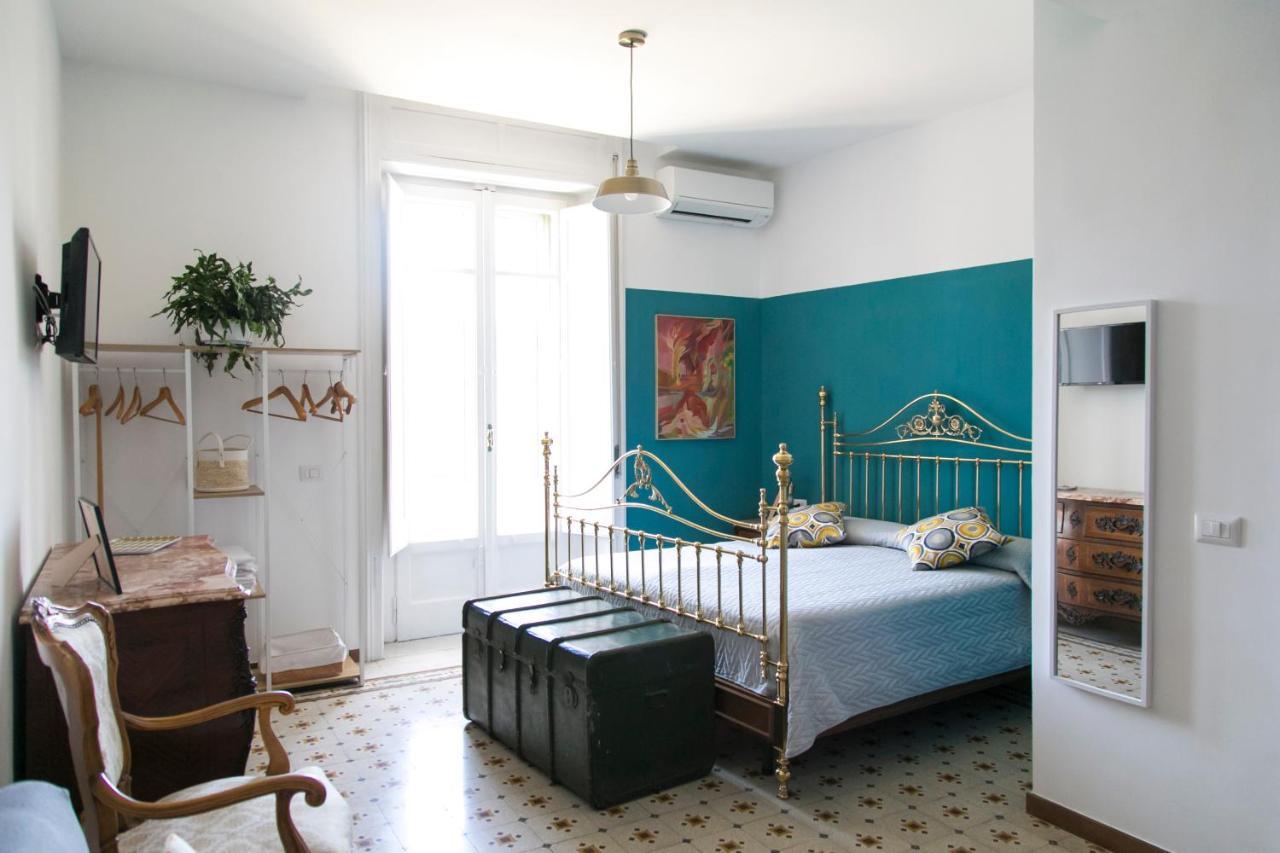 A Casa Di Nina Guest House Napoli Dış mekan fotoğraf