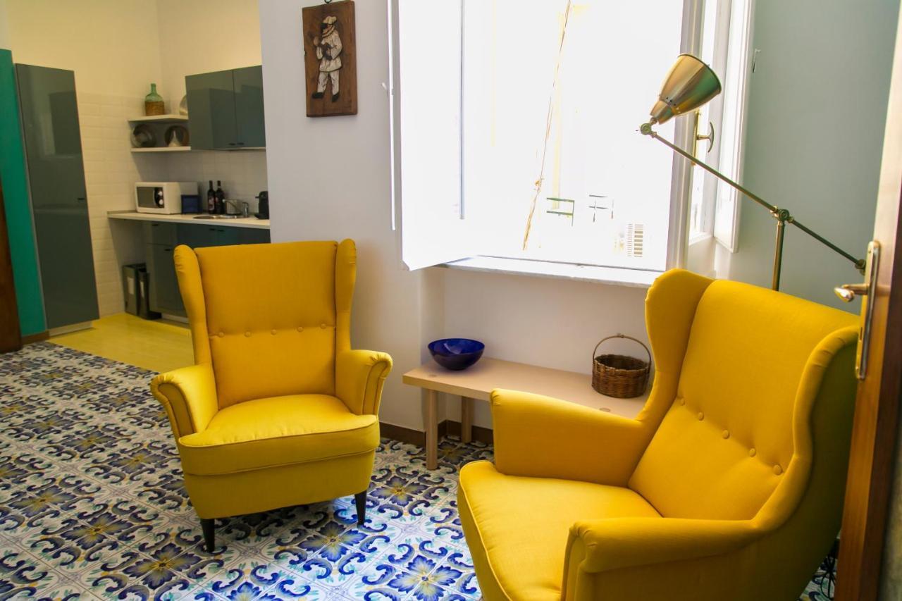 A Casa Di Nina Guest House Napoli Dış mekan fotoğraf