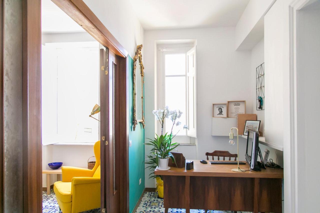 A Casa Di Nina Guest House Napoli Dış mekan fotoğraf