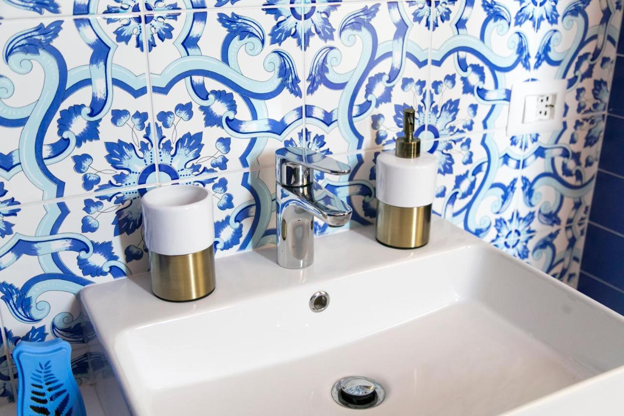 A Casa Di Nina Guest House Napoli Dış mekan fotoğraf